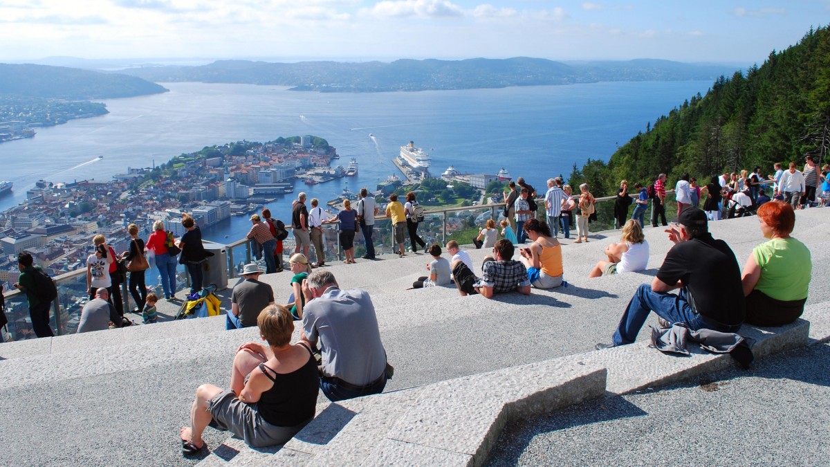 Norwegia coraz tańsza dla zagranicznych turystów? Wszystko przez… wyjątkowo słabą koronę