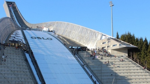 Zakaz własnego alkoholu, wstęp od 21. roku życia, więcej ochroniarzy: nowe zasady na festiwalu w Holmenkollen