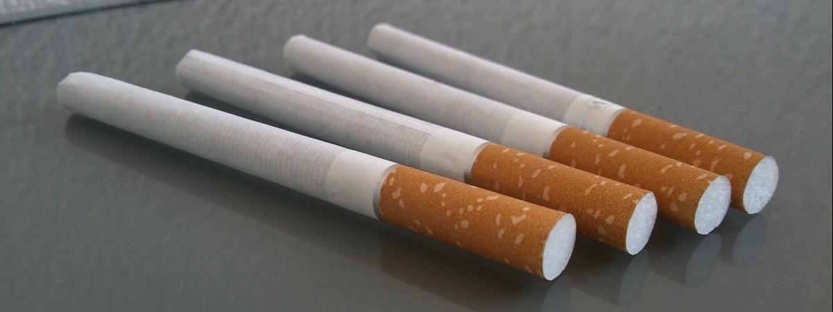 Kończy się okres przejściowy. Od niedzieli papierosy będą miały jednakowe opakowania