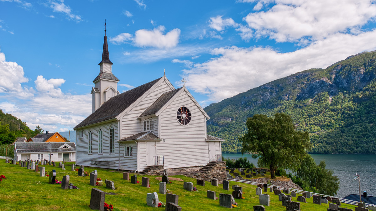 Is the Catholic Church in Norway Gaining Strength? Major Changes by the Fjords