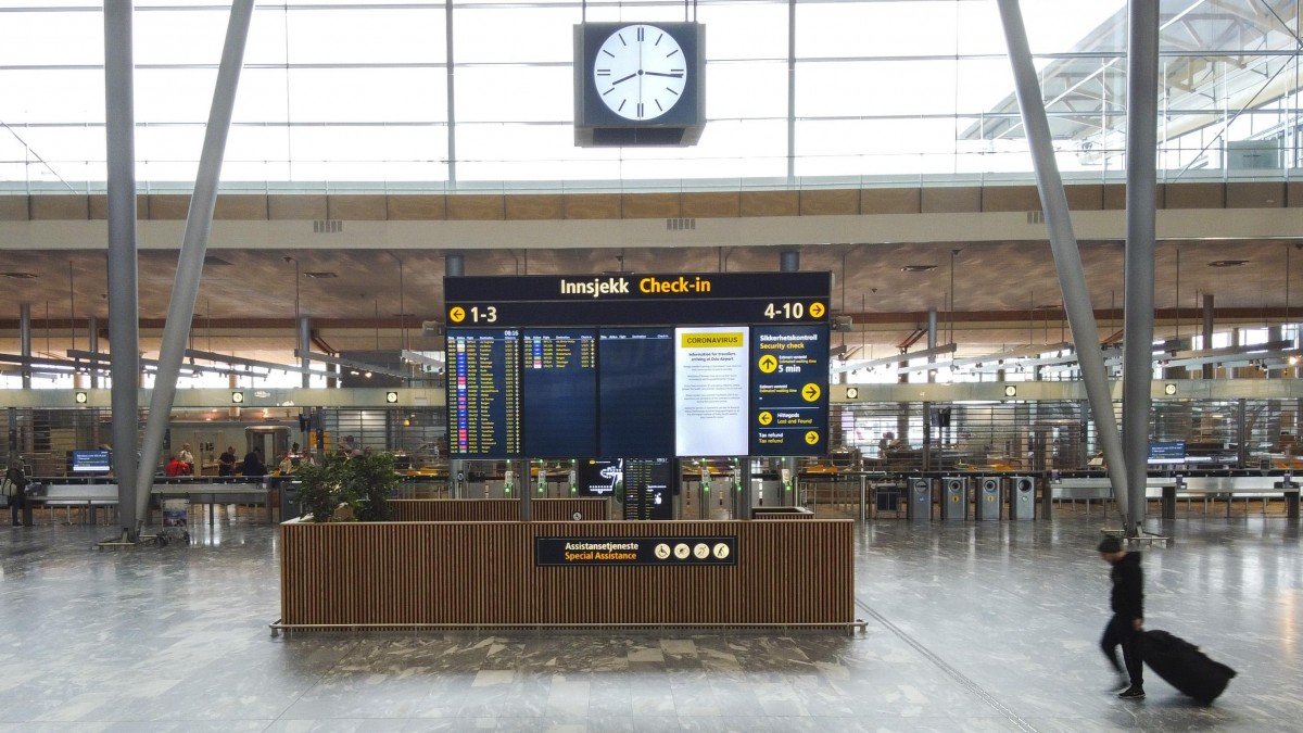 Avinor podlicza straty: spółka straciła 6 na 10 pasażerów