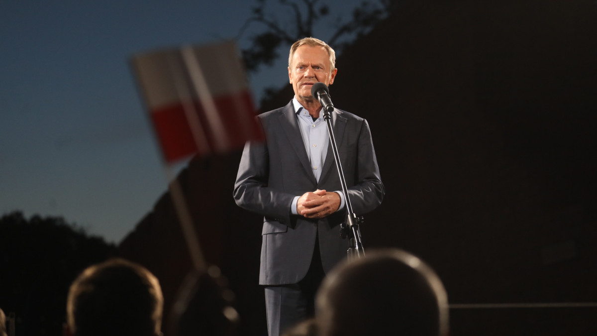 Norwegia komentuje wyniki wyborów nad Wisłą. „Pozbyliśmy się komunistów, teraz pokonamy autokratów”