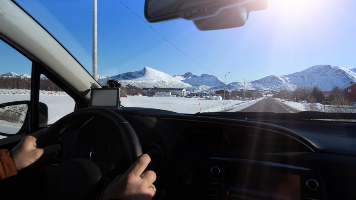 Wielkanocny wzmożony ruch na drogach: służby proszą o ostrożność