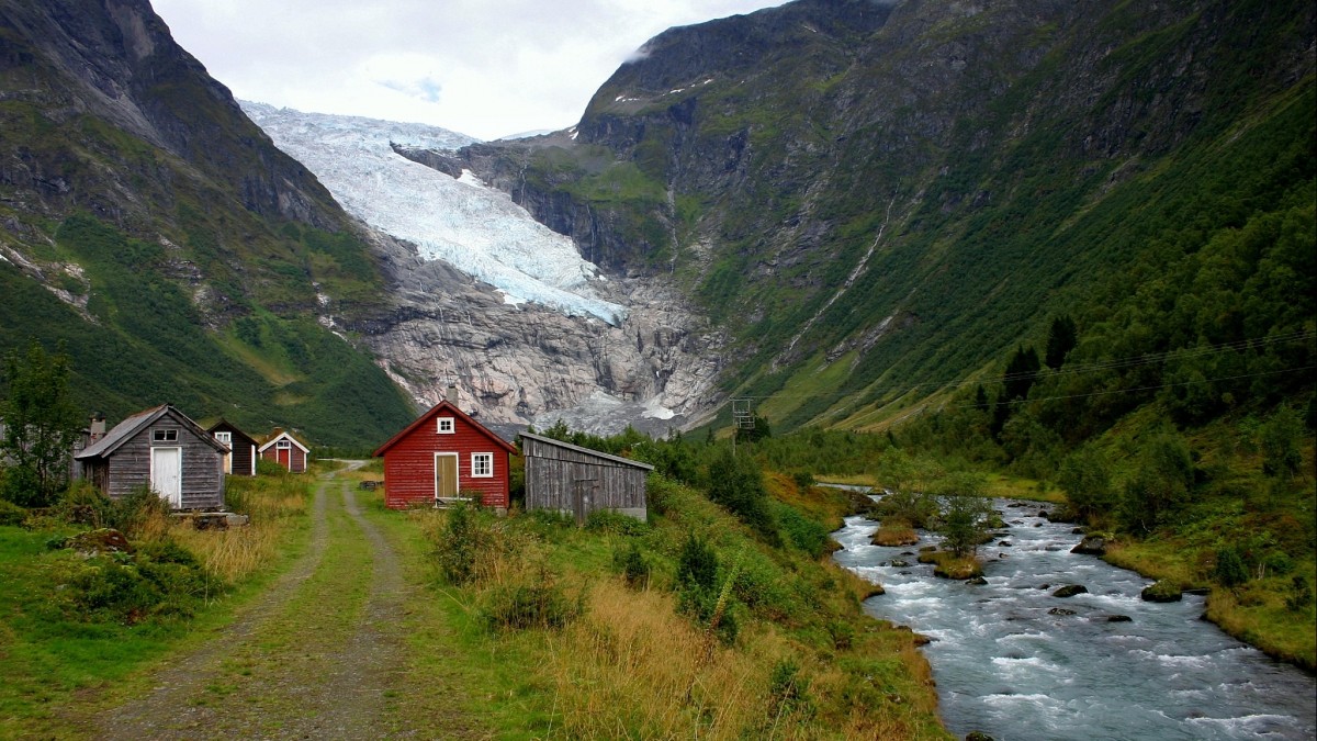 Większość lodowców w Norwegii stopnieje do 2100 roku