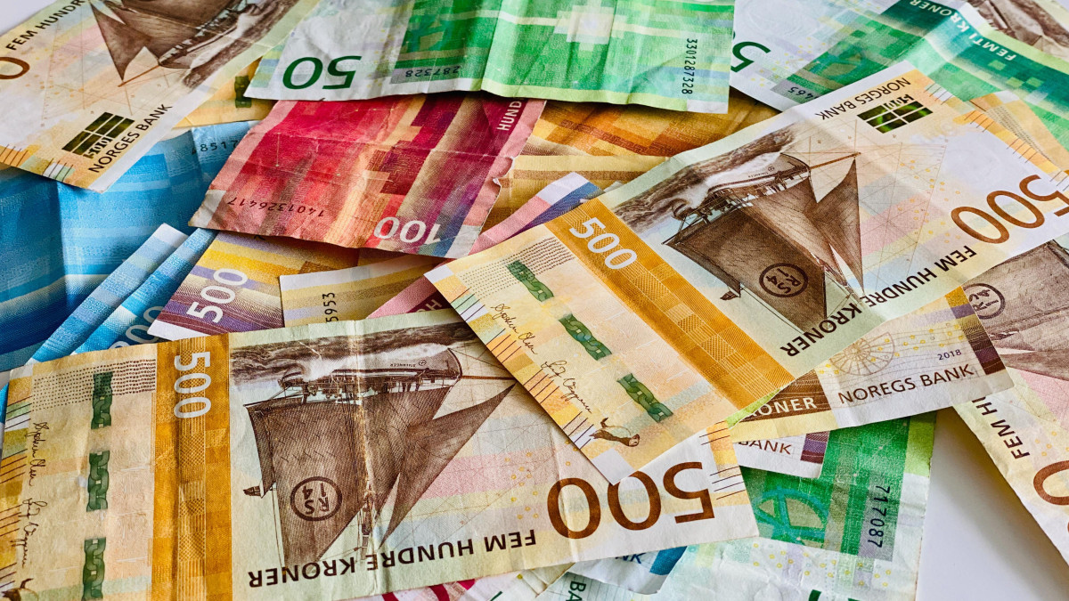 Korona norweska przebiła „barierę psychologiczną”. To pierwsza taka sytuacja od ponad dwóch lat