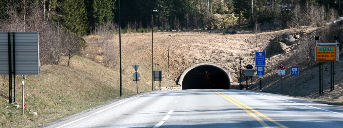 Zamknięte trzy tunele w okolicy Oslo. Przyczyną poważny wypadek [AKTUALIZACJA]