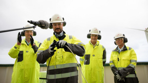 Największa na świecie pływająca farma wiatrowa otwarta. Hywind Tampen zasili pola naftowe i gazowe
