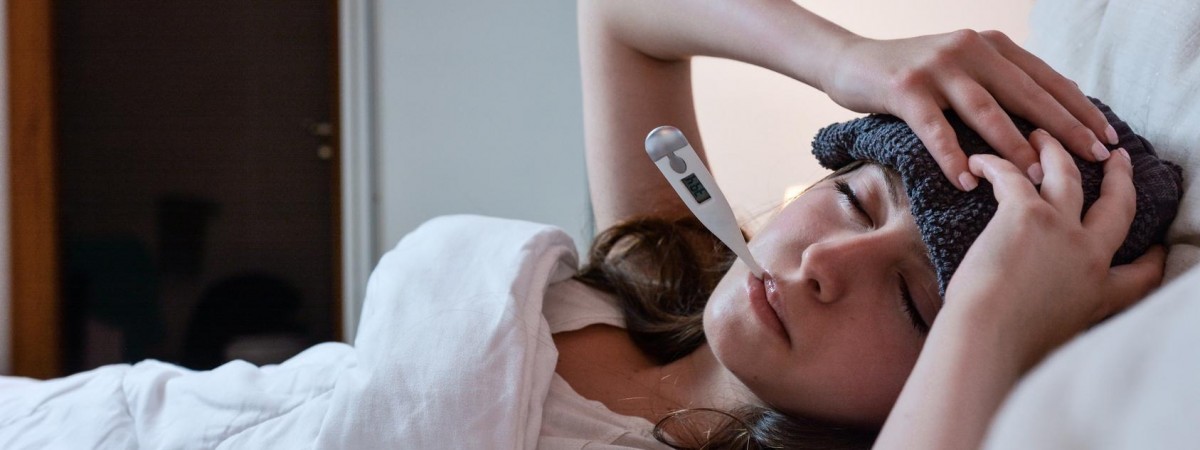 Wolne od pracy a choroba: w tych sytuacjach pracownik może przełożyć urlop