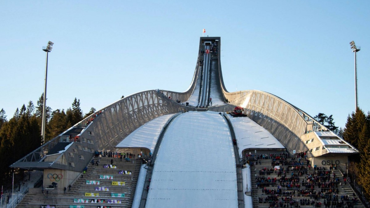 Wycieczka szlakiem norweskich skoczni: te obiekty musicie zobaczyć