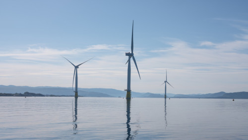 Farmy wiatrowe na Bałtyku coraz bliżej. Equinor i Polenergia podpisały ważne kontrakty
