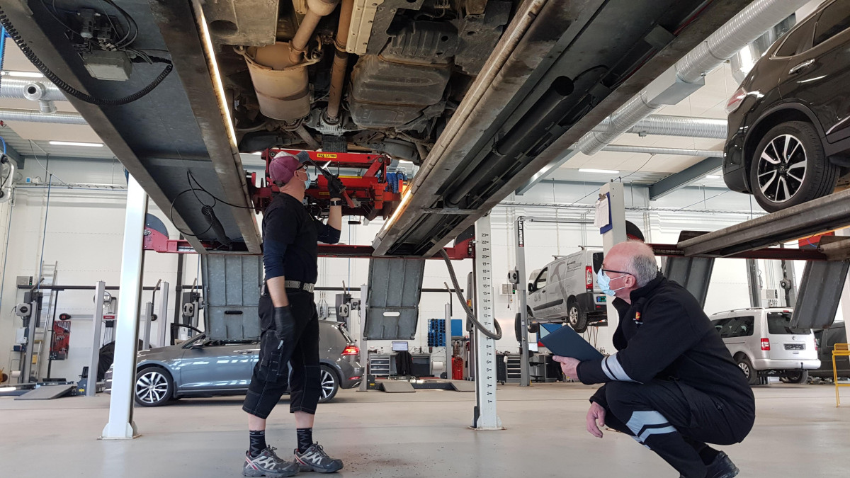 Prawie 1,5 miliona pojazdów przeszło EU-kontroll. Najwięcej usterek dotyczyło hamulców