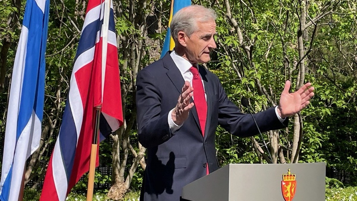 „Jeśli Finlandia i Szwecja zostaną zaatakowane, udzielimy im wsparcia”. Norwegia chce szybkiego rozszerzenia NATO