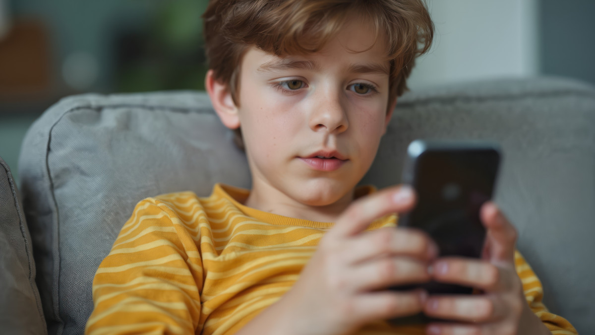 Reklama słodyczy nie dla dzieci. Producenci zmieniają opakowania i umowy sponsorskie