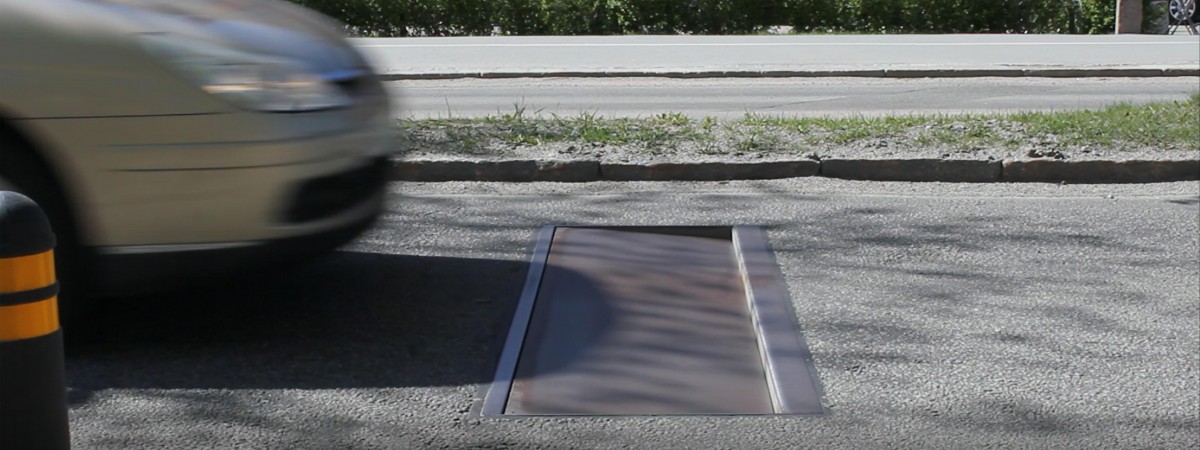 Nowy sposób na zbyt szybką jazdę: Norwegowie przetestują automatyczne zapadnie 