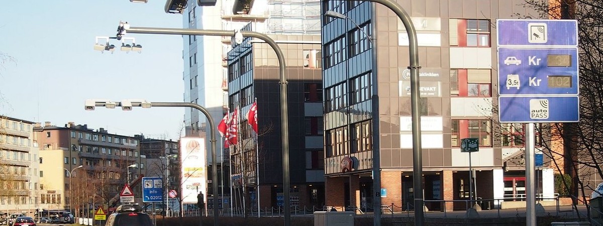 Problemy przy budowie nowych bramek. Nawet trzy miesiące poślizgu w Bergen i Oslo  