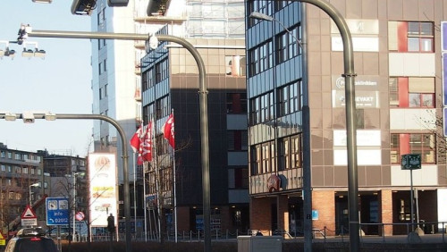Problemy przy budowie nowych bramek. Nawet trzy miesiące poślizgu w Bergen i Oslo