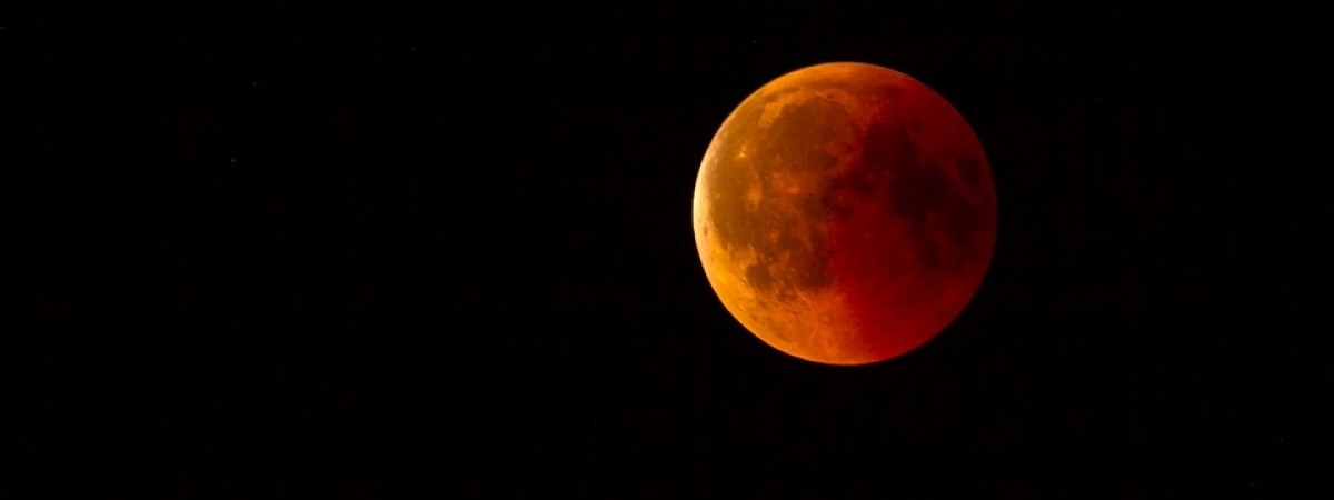 Jutro całkowite zaćmienie Księżyca. Zjawisko będzie widoczne w całej Norwegii
