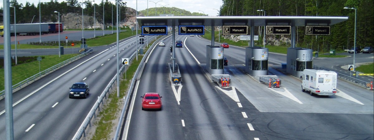 „Te zmiany miały być dla ludzi”: Oslo pyta o bompenger, kierowcy odpowiadają