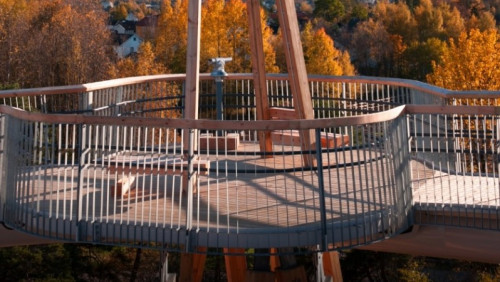 Podniebna trasa widokowa w Oslo: spacer 15 metrów nad ziemią