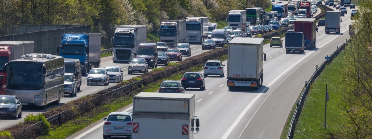 Oszustwa i nieprzestrzeganie przepisów: co piąta ciężarówka nie przeszła kontroli 