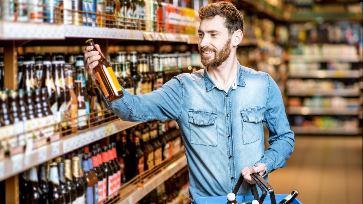 Ułatwiony dostęp do alkoholu? Partia rządząca chce zmienić obowiązujące przepisy