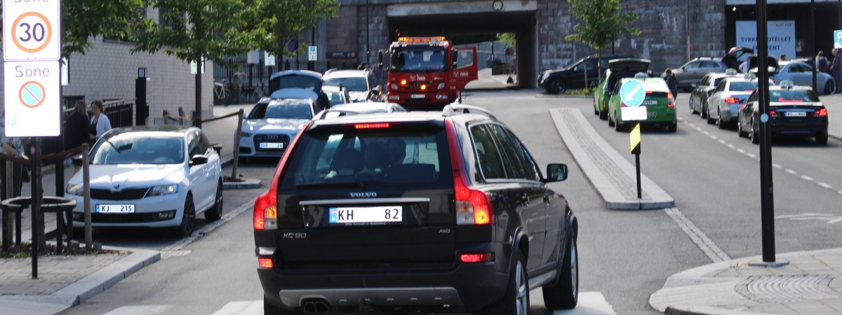 Ubezpieczenie auta w Norwegii: które wybrać i jak na nim zaoszczędzić