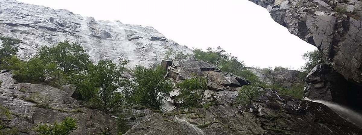 Japończycy testują robota w Norwegii. Wdrapie się na skałę nad fiordem