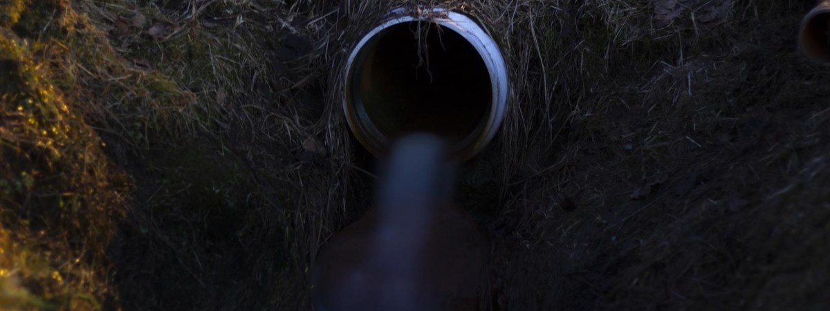 Nadal szukają źródła skażenia wody. Zatruło się już ponad 2000 osób