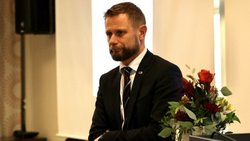 Norweski rząd nie zdecyduje się na wdrożenie kolejnego kroku: sprzeciw wobec likwidacji obostrzeń