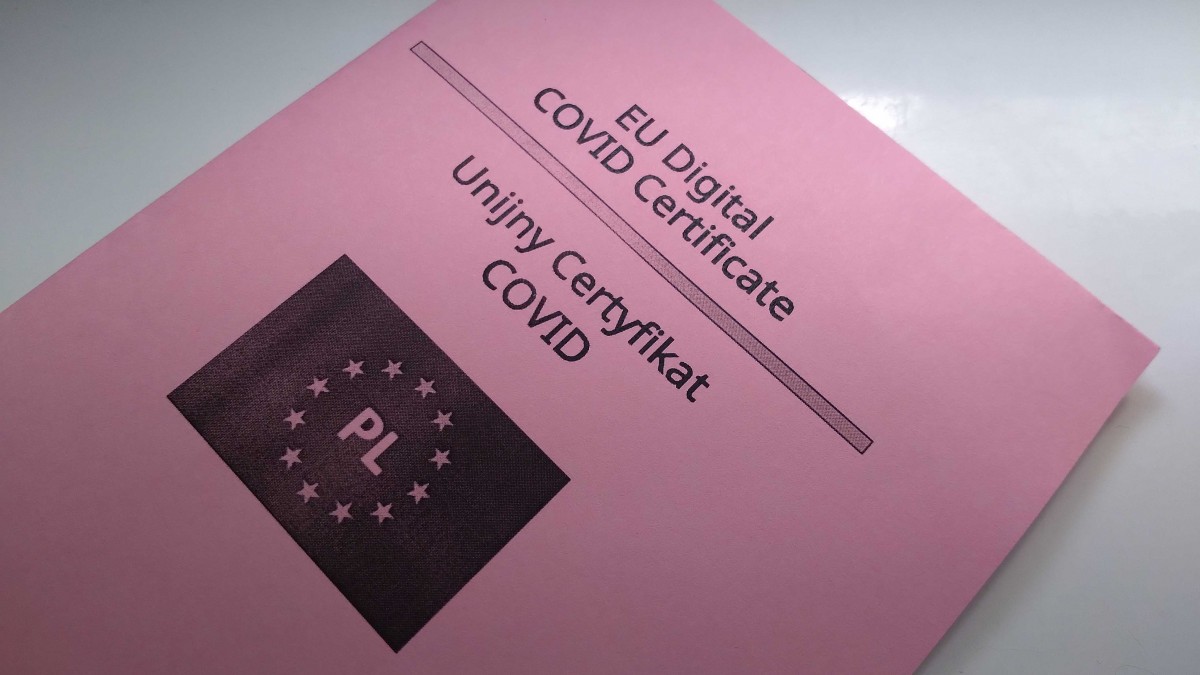 Podróżowanie będzie łatwiejsze: Norwegia już w programie unijnych paszportów covidowych