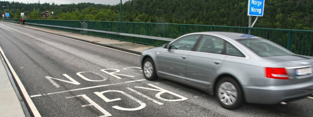 Przeprowadzasz się Norwegii i chcesz zabrać ze sobą swój samochód? Poznaj z nami przepisy