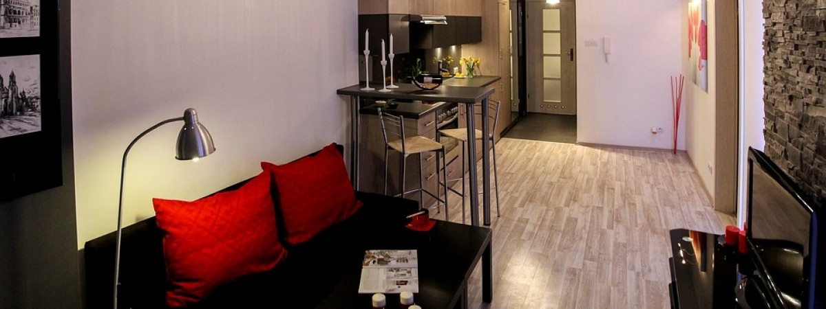 Norwegowie wyprowadzają się bardzo szybko, Polacy wręcz przeciwnie: ranking mieszkania z rodzicami