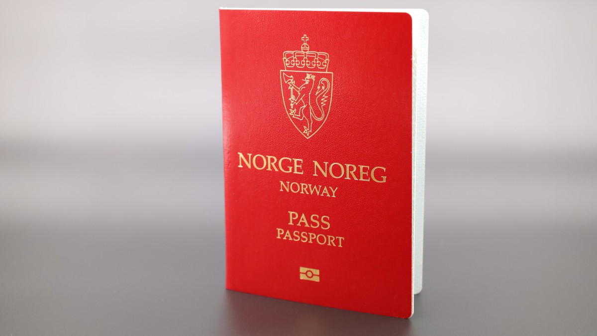 Problemy z paszportami: sytuacja unormuje się dopiero jesienią