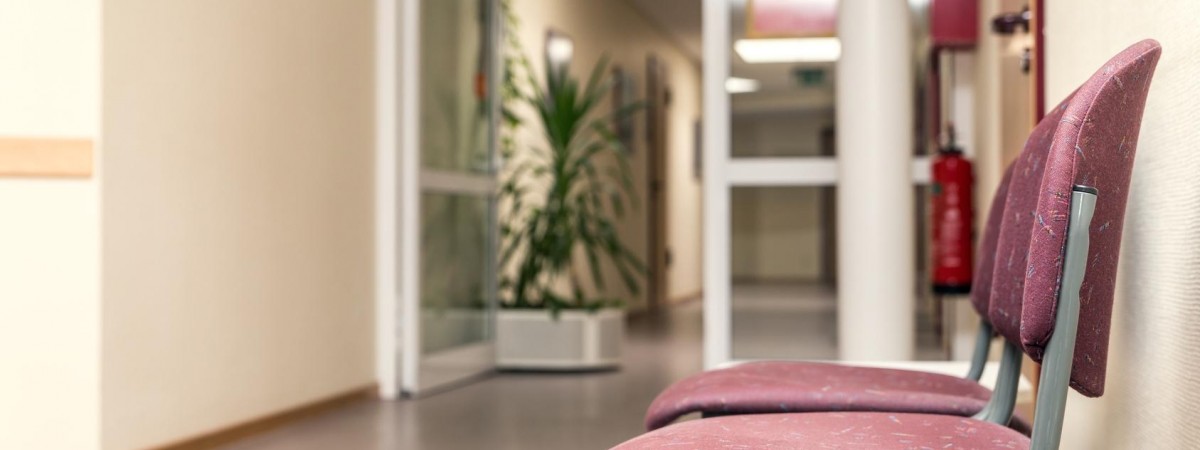 Helsesenter, legekontor, fastlege: wizyta u norweskiego lekarza [SŁOWNICZEK]