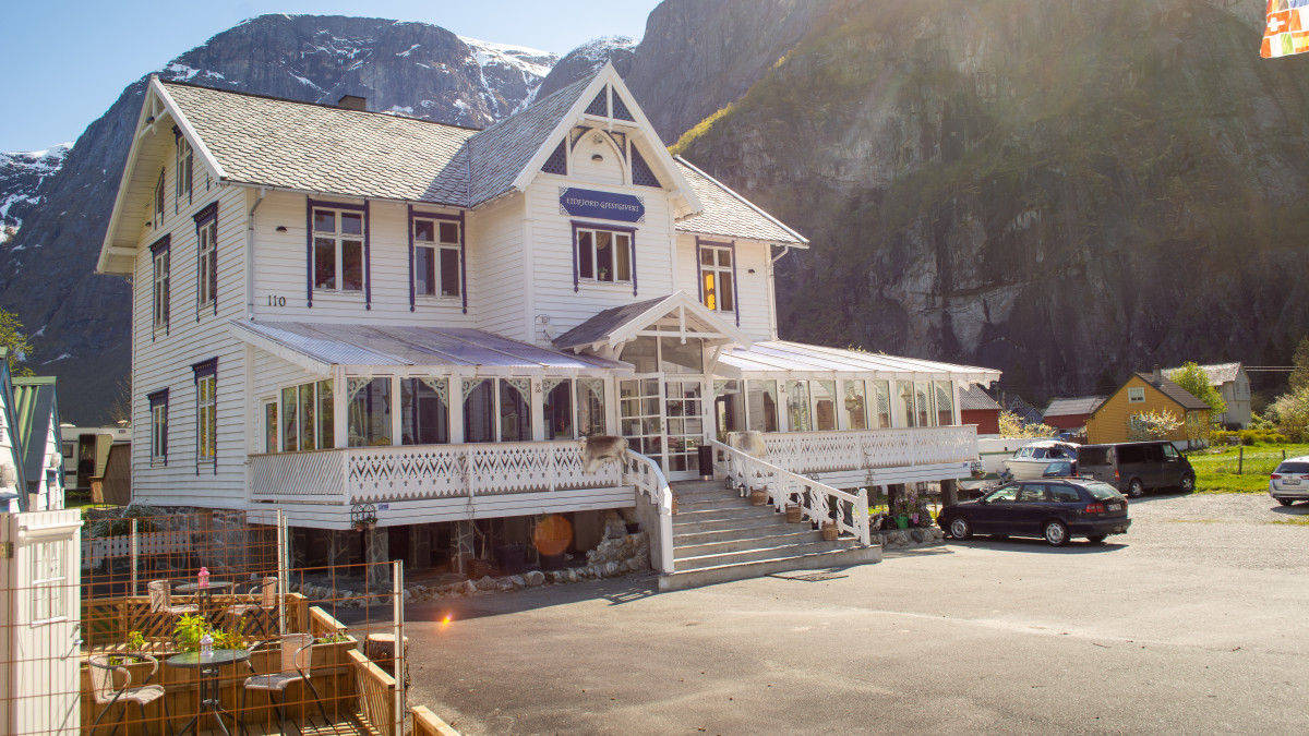 Rekordowa liczba noclegów w hotelach. To „efekt uboczny” słabego kursu korony norweskiej