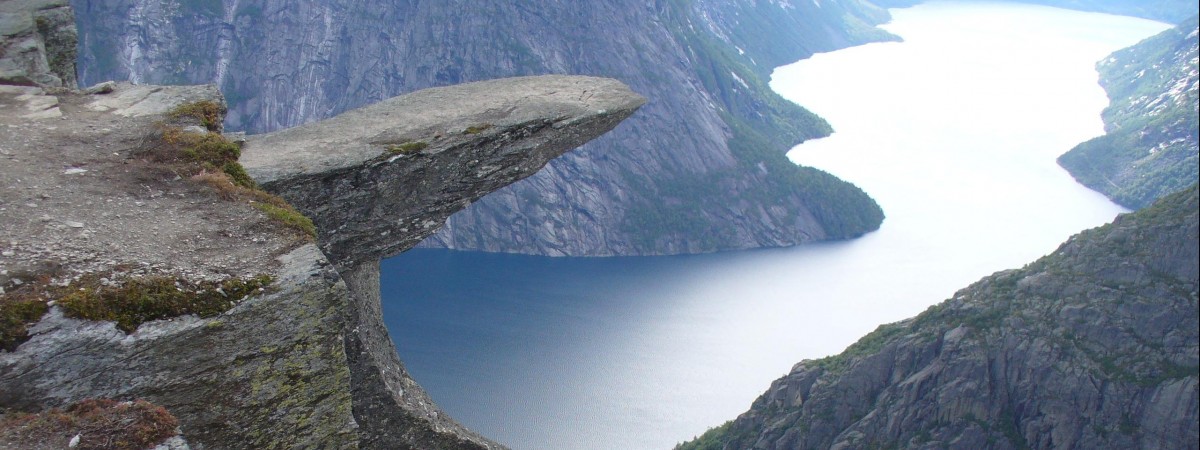 Jest tak samo piękna i mniej zatłoczona: „Mała Trolltunga” idealną alternatywą dla turystów