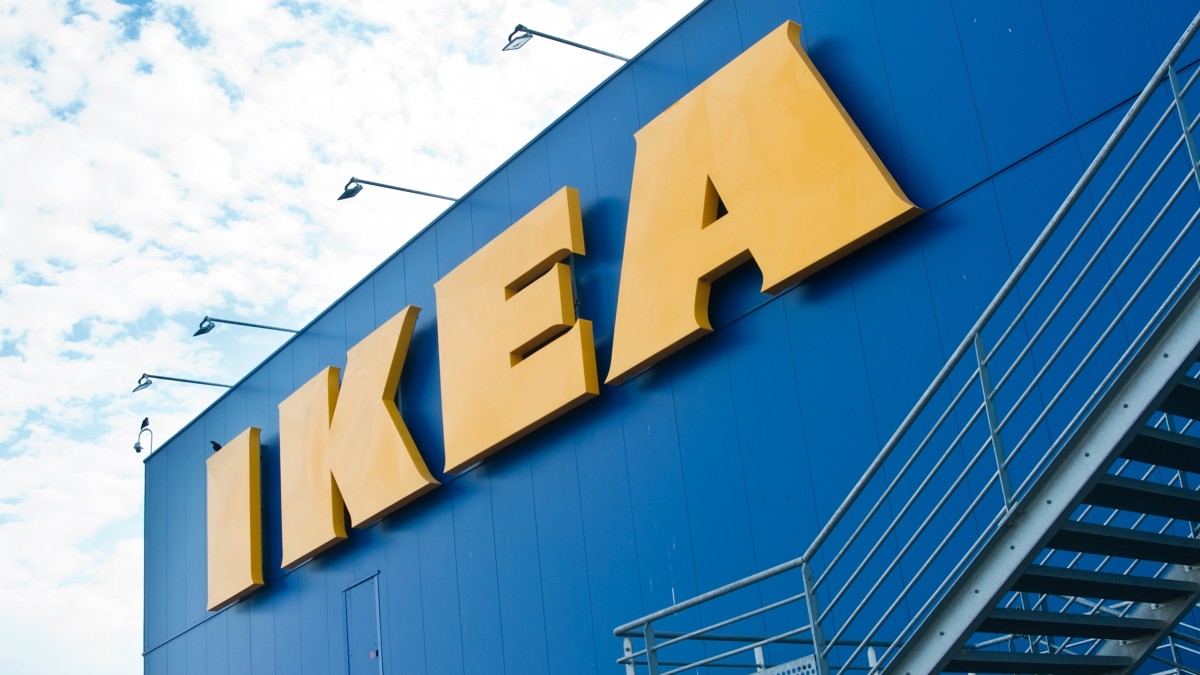 Ikea podnosi ceny mebli nawet o połowę. O wzrost kosztów obwinia covid