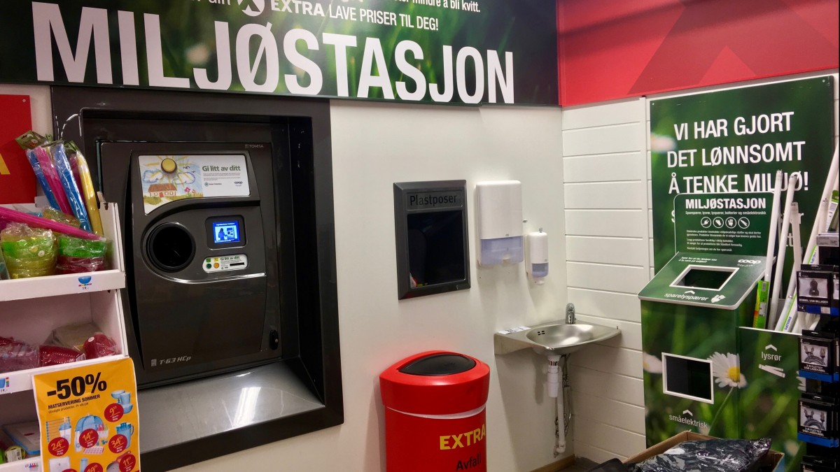 Kaucja za butelki i puszki w Norwegii: na czym to polega?
