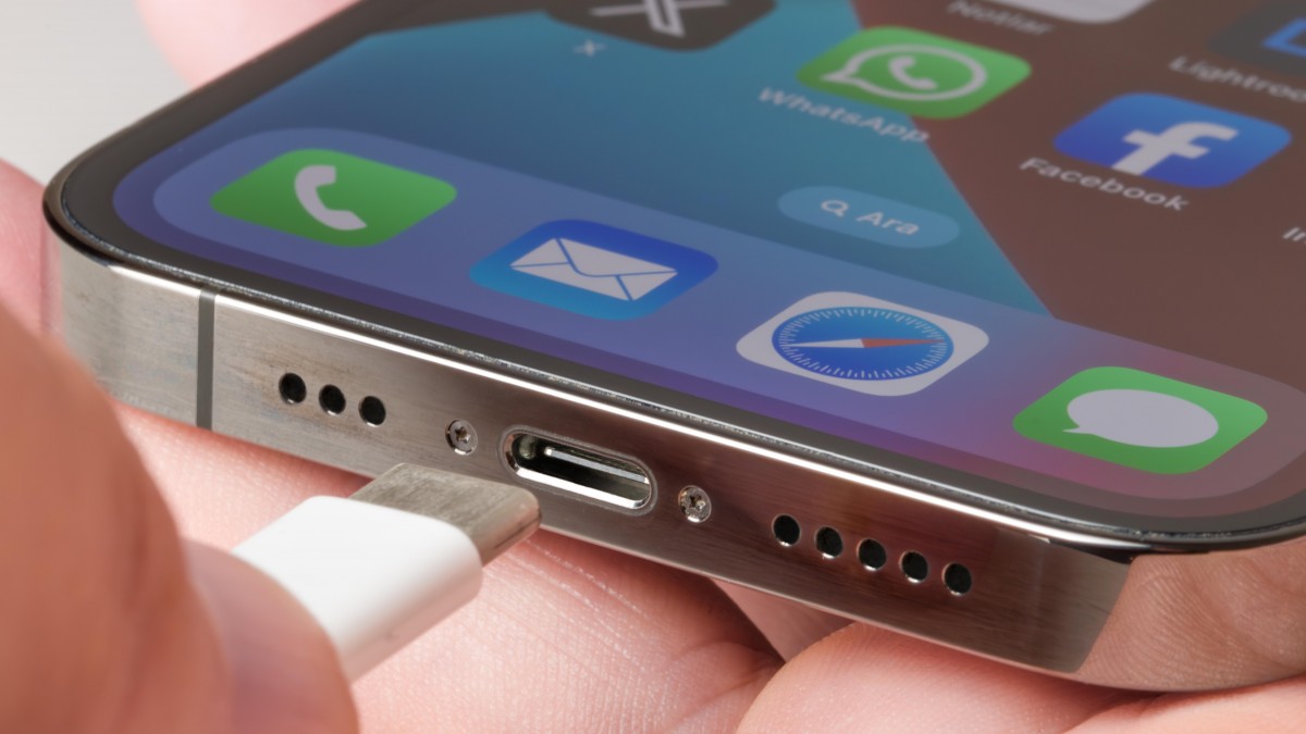 Polak czy Norweg – kto musi pracować dłużej na najpopularniejszy smartphone świata? Indeks iPhone’a 2023