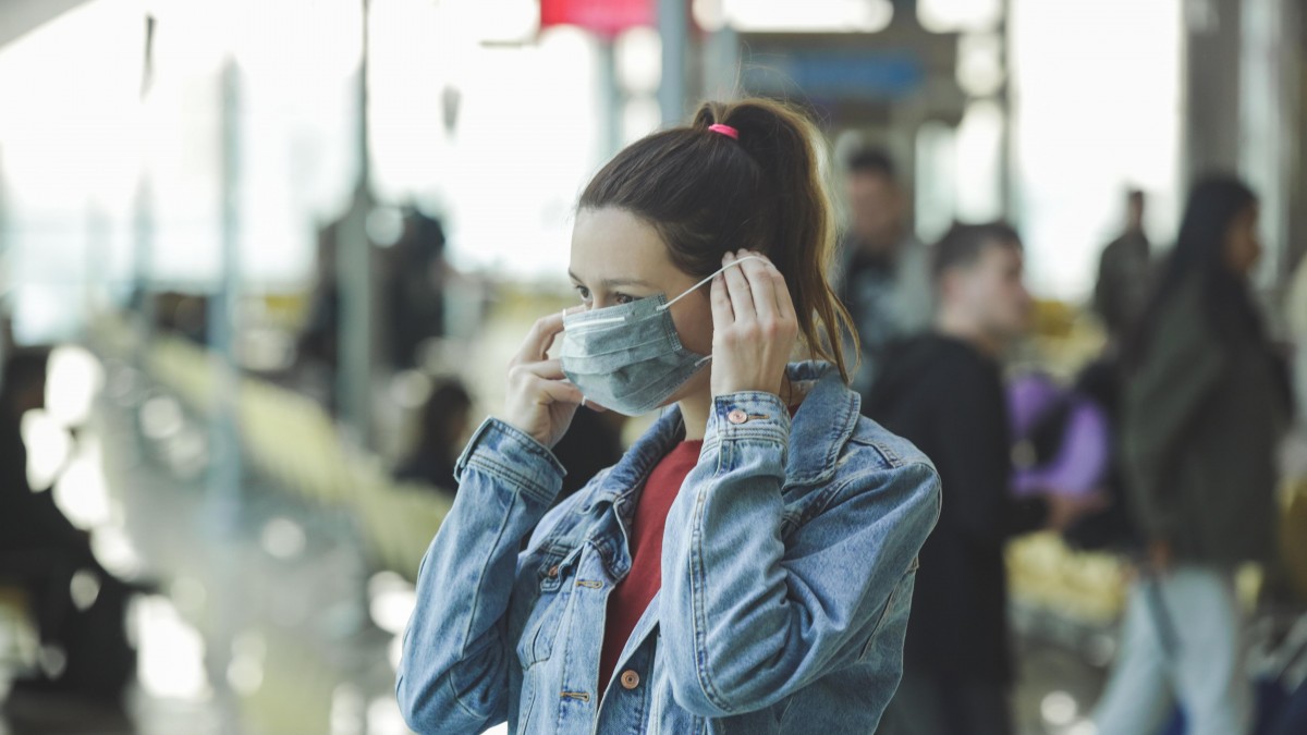 Nowe zalecenia norweskiego rządu: maseczki ochronne i podział na imprezach
