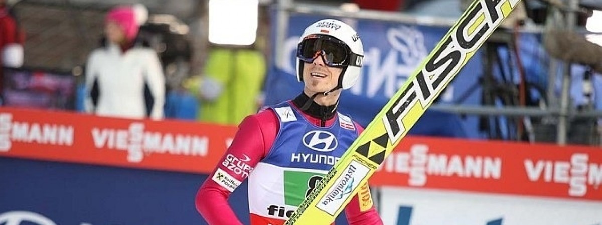 Piotr Żyła pobił rekord Polski! Trwają skoki drużynowe w Vikersund