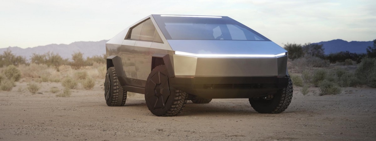 Tesla zaprezentowała nowego elektrycznego „cybertrucka”. Jego wygląd zaskakuje