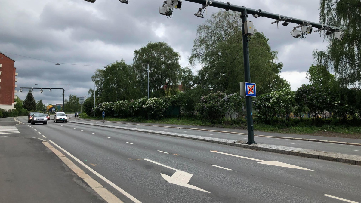 Płacą miliardy, a alternatywy brak. Opłaty drogowe niszczą kierowców w Norwegii?