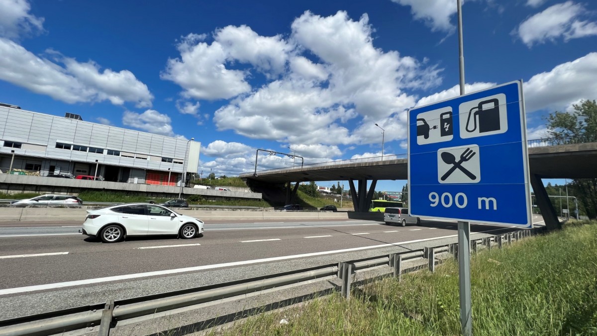 Ceny paliw w Norwegii. Wakacje nad fiordami z dieslem, elektrykiem i benzyniakiem