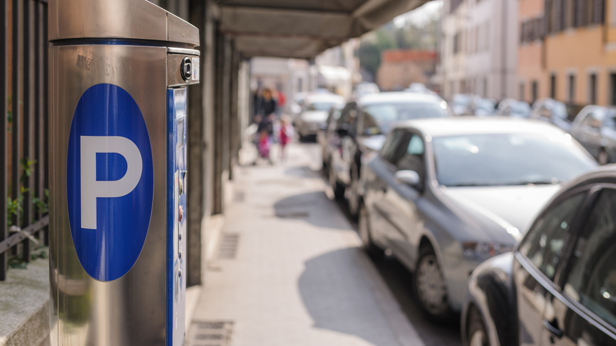 Zagraniczni kierowcy nie płacą mandatów za złe parkowanie. Są Norwegii dłużni miliony koron