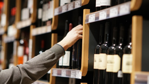 Pracownicy branży alkoholowej zrywają negocjacje: zagrożone dostawy do Vinmonopolet