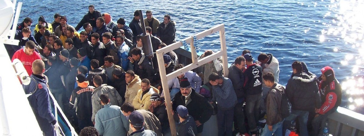 Prawie połowa Norwegów boi się uchodźców i terroryzmu [RAPORT]