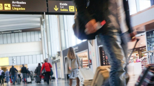 Podróżujesz do rodziny w Polsce? Sprawdź, jak przygotować potwierdzenia podróży do rozliczenia