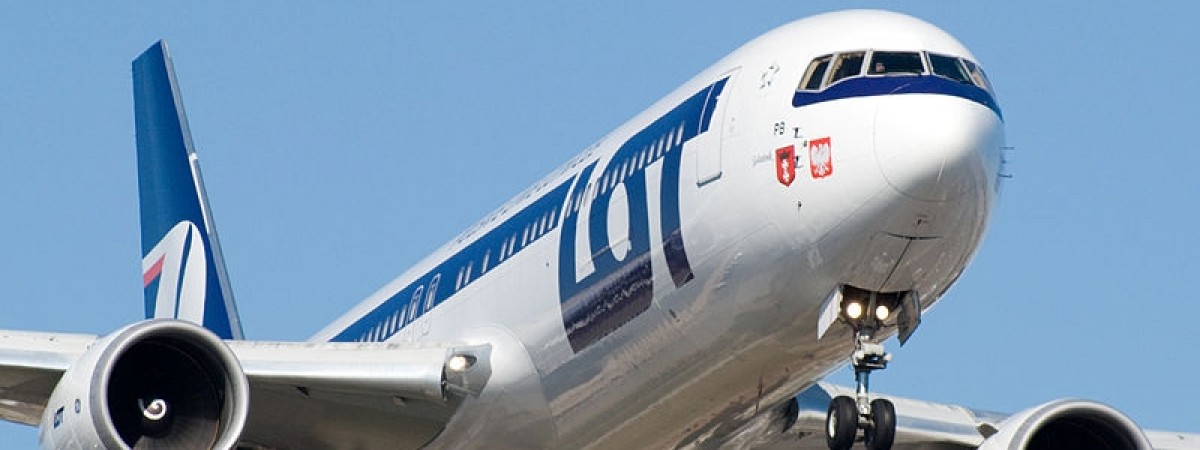 PLL LOT poinformował o odmrożeniu ruchu. Które połączenia zostaną wznowione?