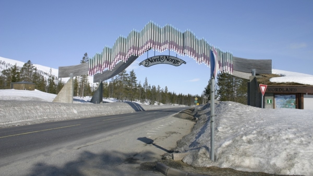 Popularna atrakcja turystyczna tworzy sztuczny podział i stygmatyzuje? Padła propozycja: zburzyć „bramę Północy”